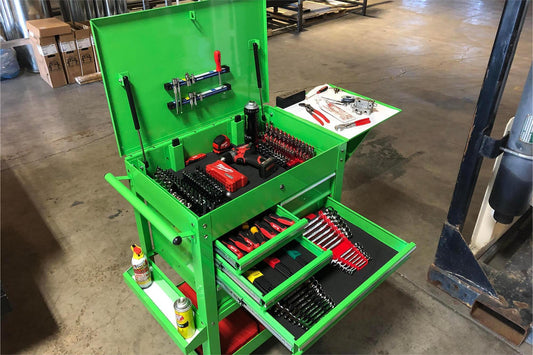 How to Choose The Tool Cart That's Right for You?
